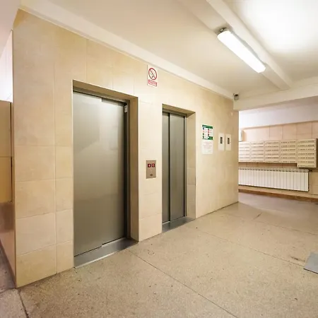 Ogrodowa Gracious Studio * Warsaw